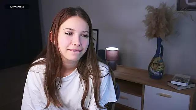 MayAgard on StripChat 