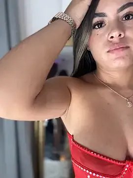 MayaMoanXXX on StripChat 