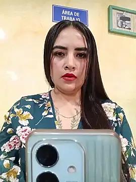 MAYE__13 on StripChat