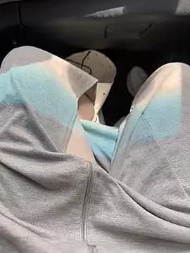 Meii-meyy from StripChat is Freechat