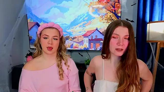 MelitaMoote — tease with top