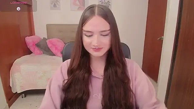 Miley_Baker on StripChat