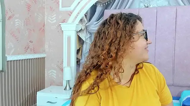 mishell_lovely on StripChat