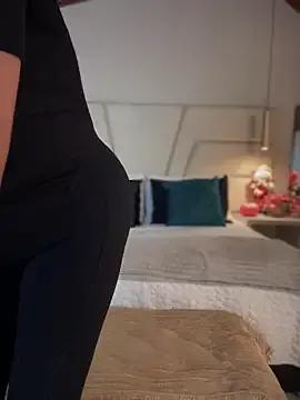 Miss_ary on StripChat 