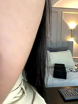 Miss_blue69 on StripChat