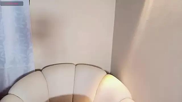 miss_emmy on StripChat 