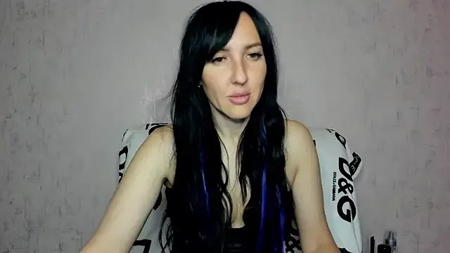 MissGulia on StripChat 