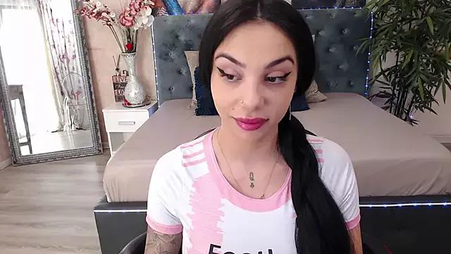 MissJuliax from StripChat