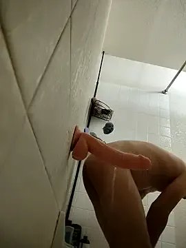 ModelledTread — Besos