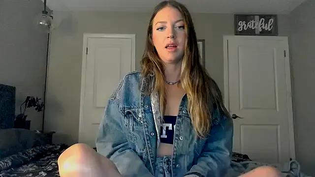 molly_witha_chance on StripChat 