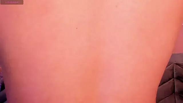 molly_zanderbond_ on StripChat 