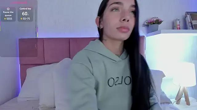 Mollymoon1 from StripChat