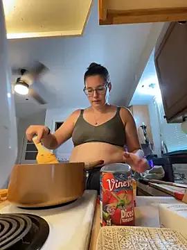 Mommasaurrex on StripChat