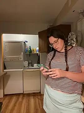 Mommasaurrex on StripChat