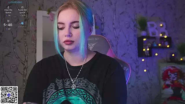 Moon_Valkyrie on StripChat 