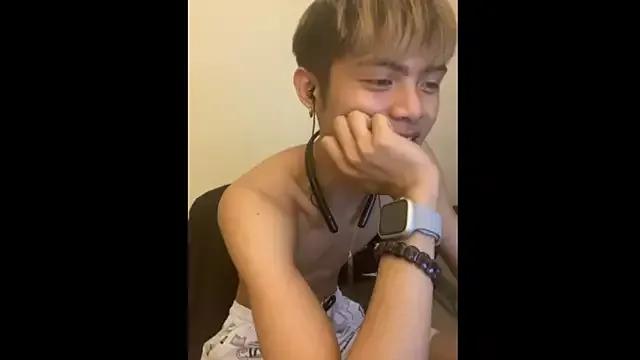 mumuowl on StripChat 