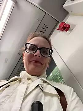 NataKitten from StripChat is Freechat