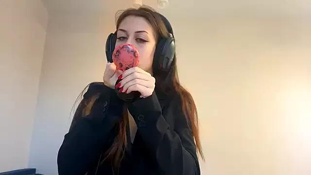 Freechat Nayra_flash on StripChat