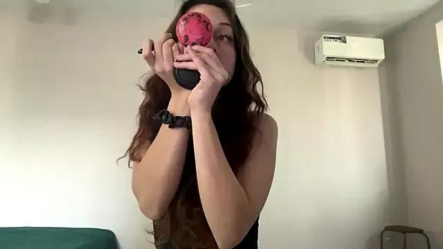 Freechat Nayra_flash on StripChat