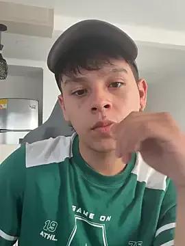 nico_leroy on StripChat