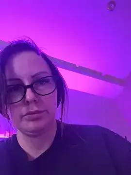 nightingale27 on StripChat