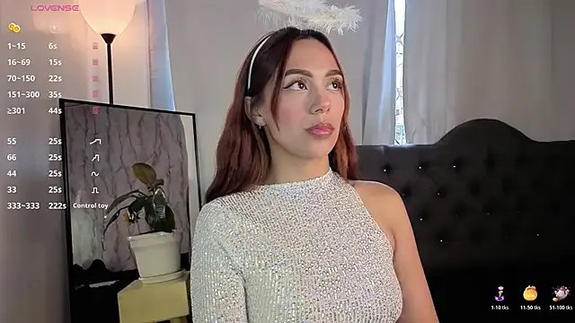 nikolevoshkie_ on StripChat