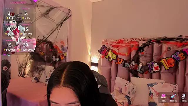 Freechat NikyBrookss on StripChat