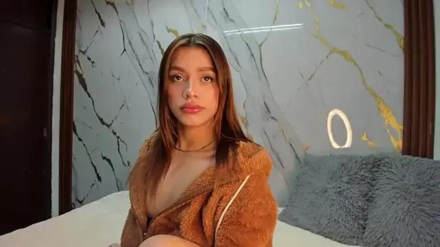 NinaVelasco on StripChat 