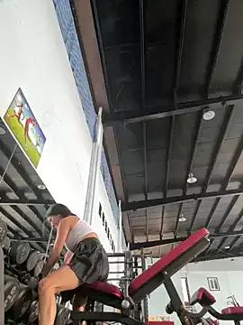 Ninazhang on StripChat 