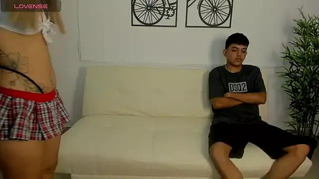 nobody_knows1 on StripChat 