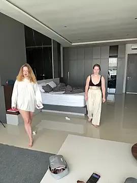 Nura_n_Sarah on StripChat