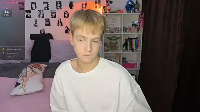 olivertasty — play with me(see nenu)