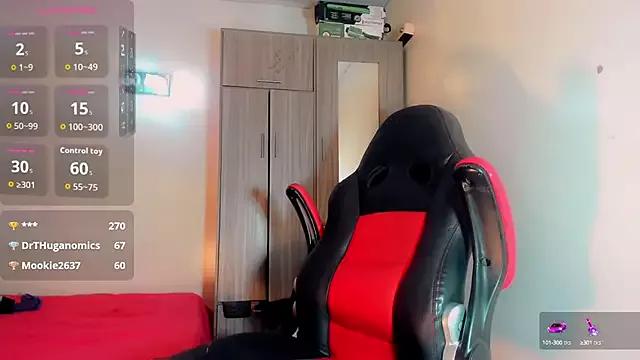 Freechat Oriana_braom on StripChat