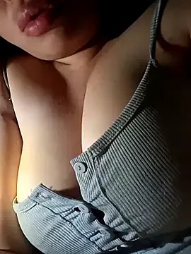 Pampirara on StripChat