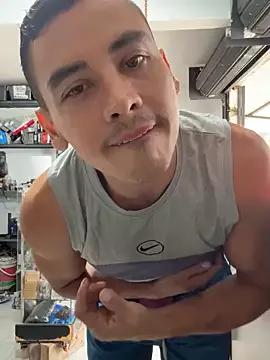 Paul22cm- — spit biceps