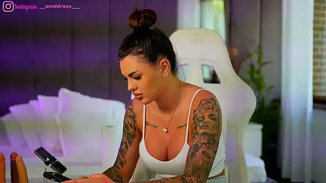 perfectt33n from StripChat is Freechat