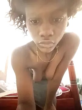 Petite_li on StripChat
