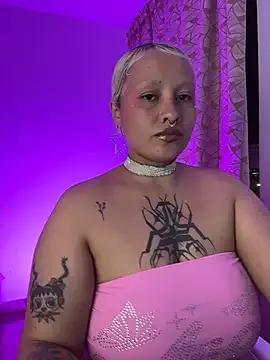 pinkbaddie777 —  Top off 