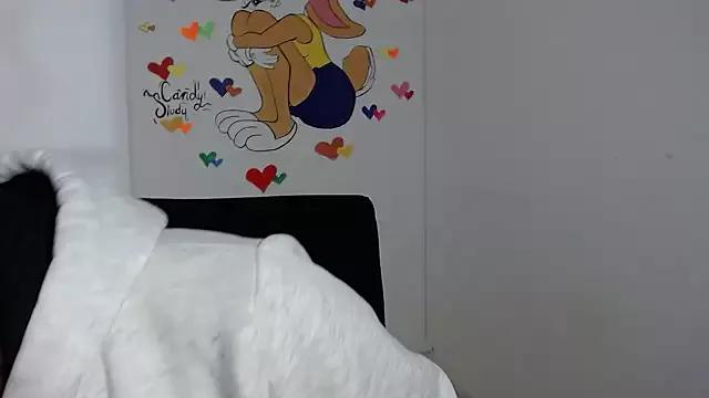Pocahontas_tw from StripChat is Freechat