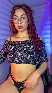 PrettyChloe_ on StripChat