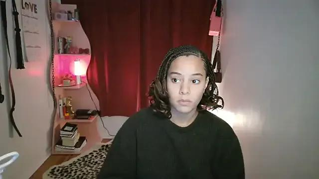 PrettyLittleProblem on StripChat