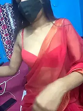 Priya_04 — Naked 5 mint