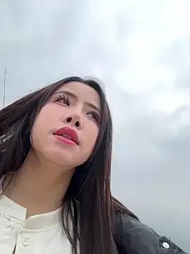 qingqing-ss on StripChat