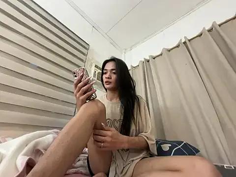 queen_lucinda on StripChat 