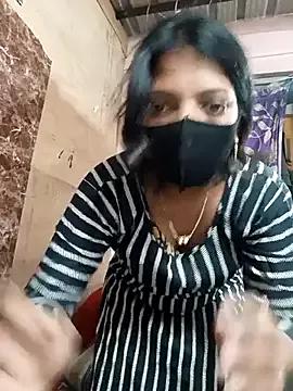 queensenorita on StripChat 