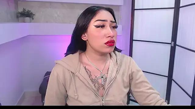 RebecaRush4 on StripChat 