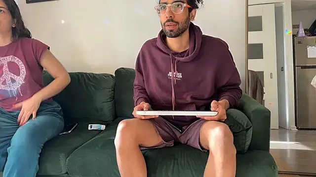 Redfloweer1 on StripChat