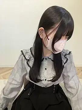 Reina_cute_00_ — Freechat on StripChat