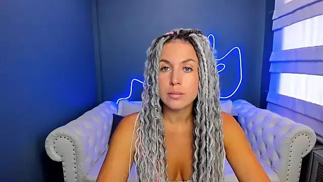 rock_n_roxy — spank me