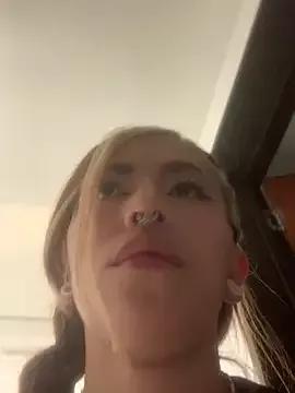 Sallem_Pink from StripChat